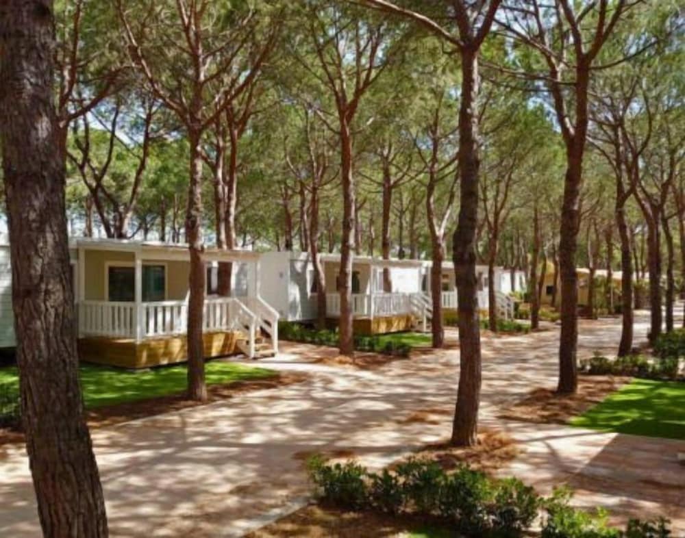 Economy Mobile Home photo 1