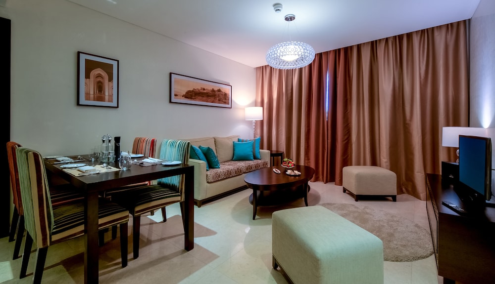 Suite, 2 Bedrooms photo 3