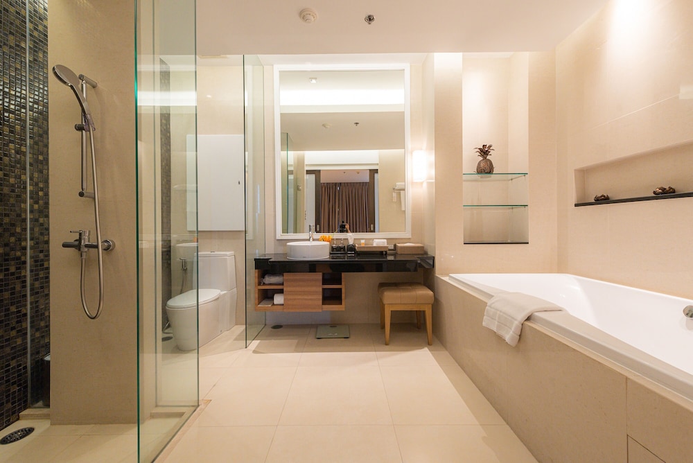 Executive Sky Suite - Free Suvarnabhumi Airport Transfer - Photo 18