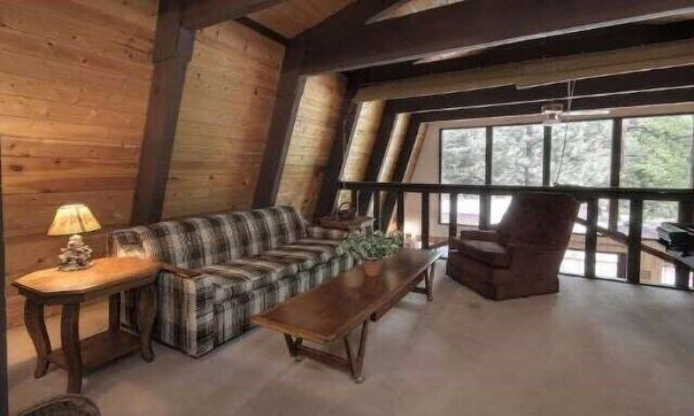 House, 3 Bedrooms photo 3