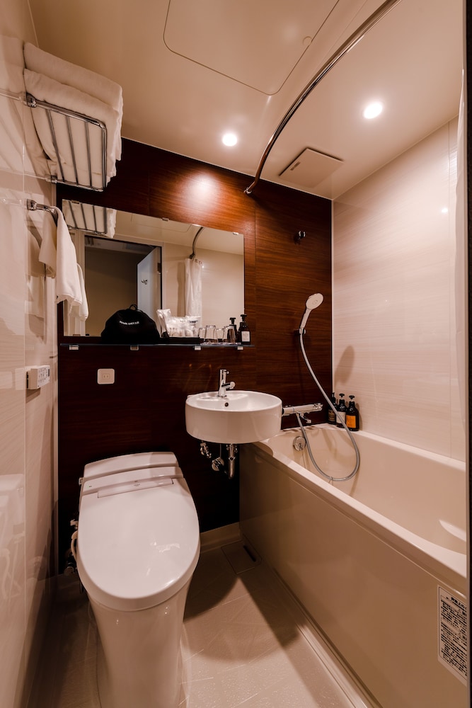 Double Bed Room, Non Smoking - Photo 6