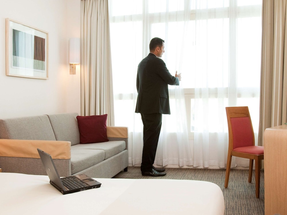 Junior Suite, 1 Double Bed with Sofa bed - Photo 2