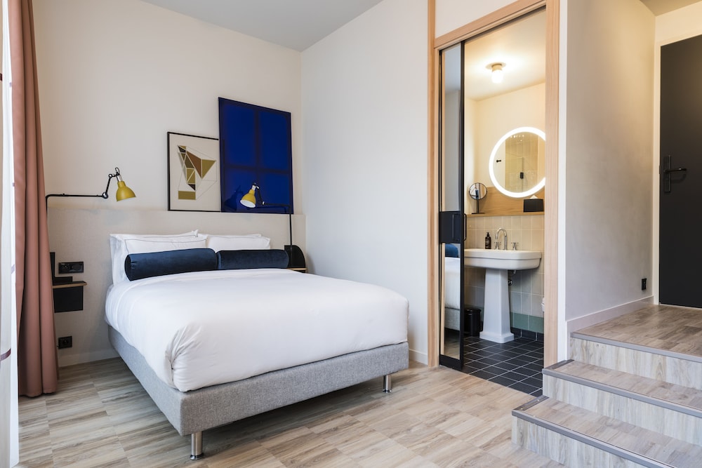 Le Grand Quartier bedroom photo