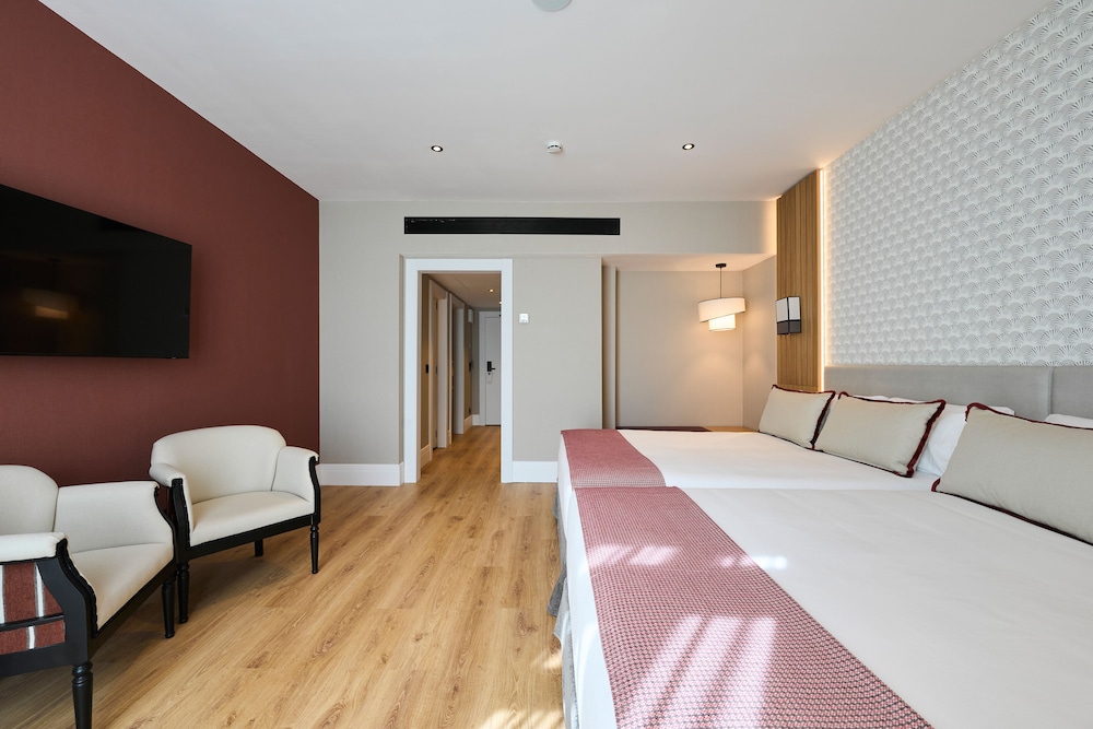 Deluxe Suite, Private Pool (Barcelona - Single use)
