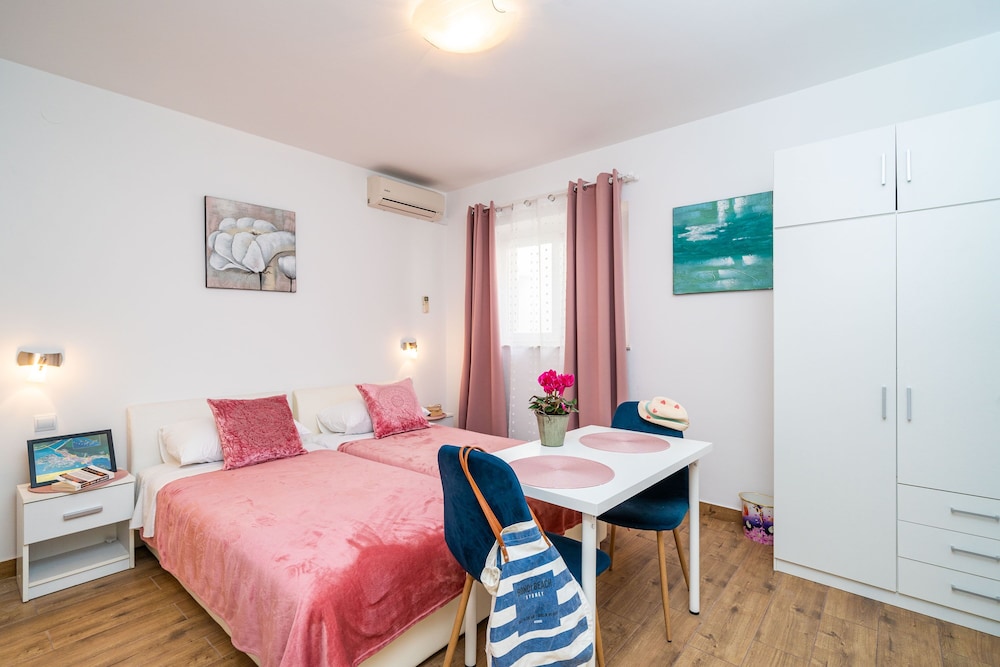 Standard Zweibettzimmer