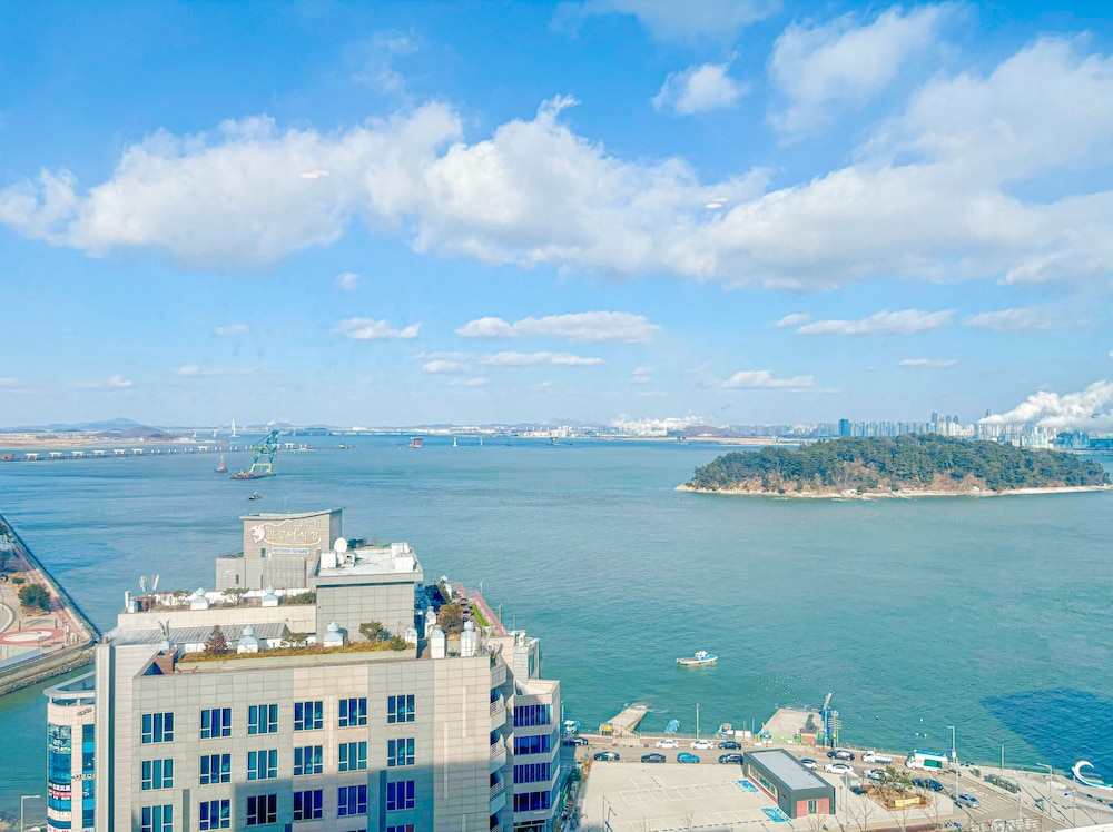 Standard Double Room, Harbor View - Photo 4