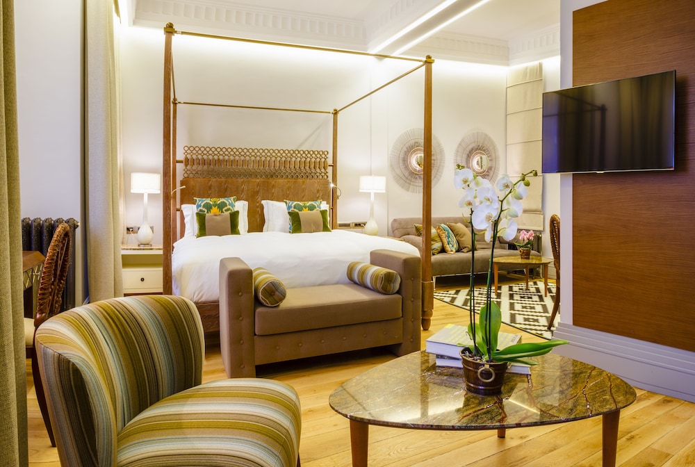 Deluxe Room, City View photo 1