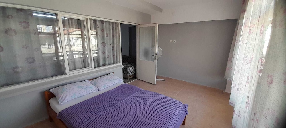 Studio Suite photo 2