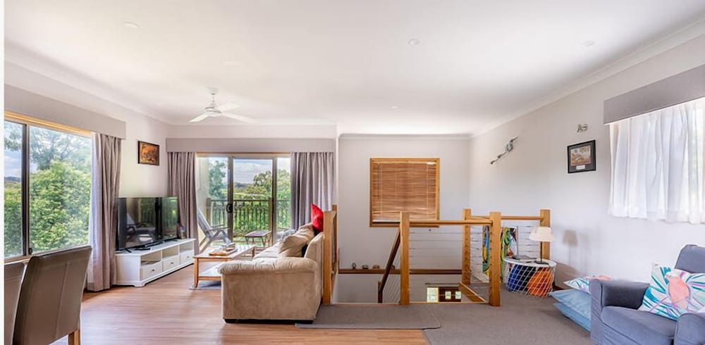 Amble Over Suite photo 2