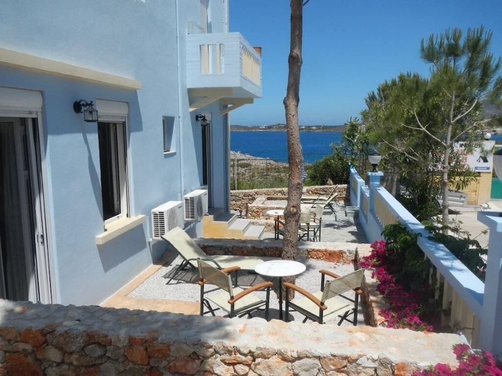 Apartment, 2 Bedrooms, Sea View photo 2