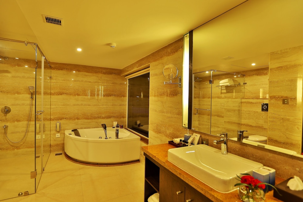 Presidential Suite, 1 King Bed photo 2