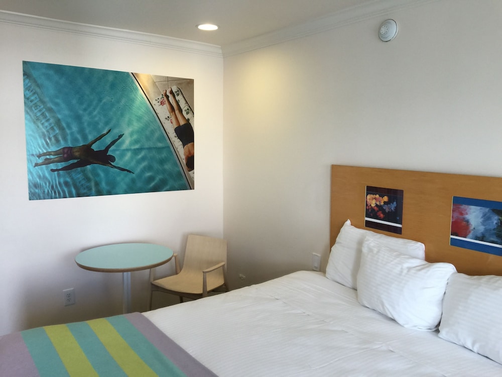 Classic Room, 1 King Bed