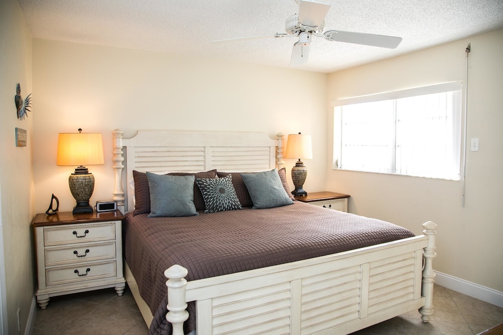 Condo, 1 Bedroom photo 1