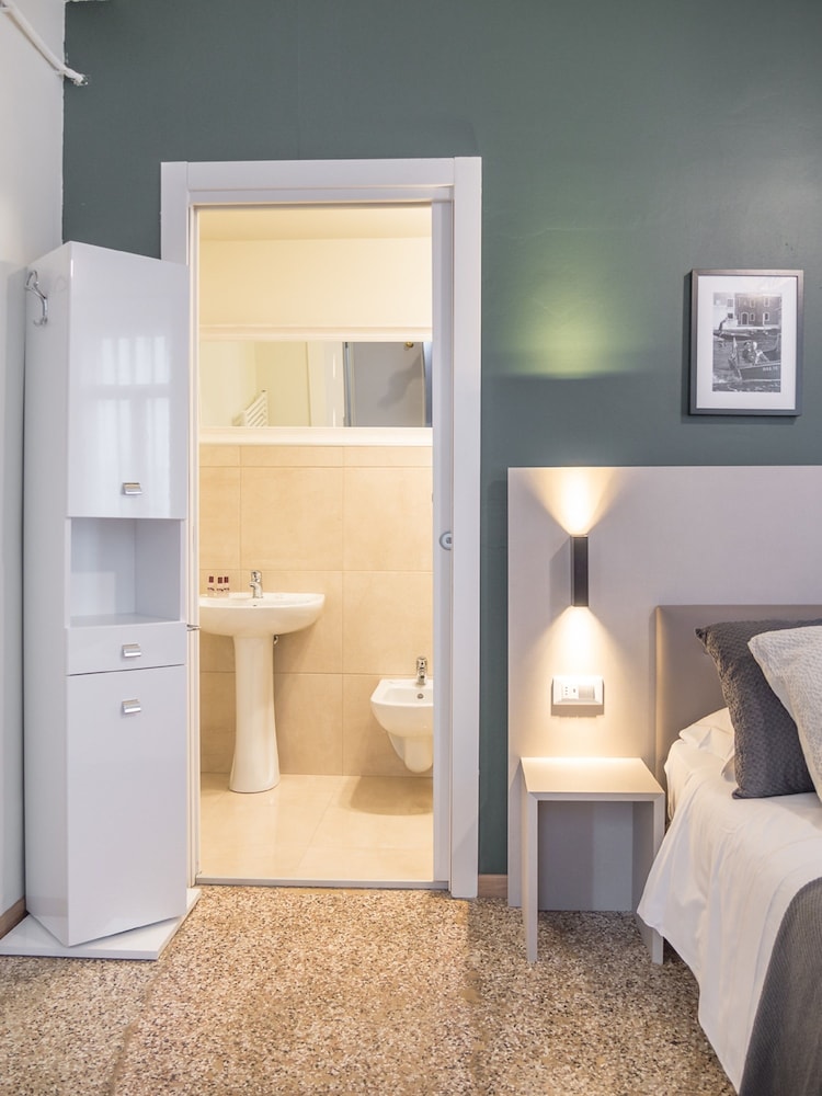 Junior Suite, 1 Bedroom, Grand Canal View photo 2