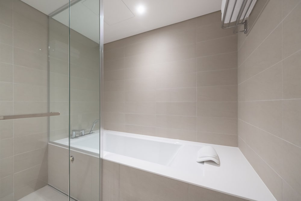 Deluxe Suite, 2 Double Beds - Photo 3