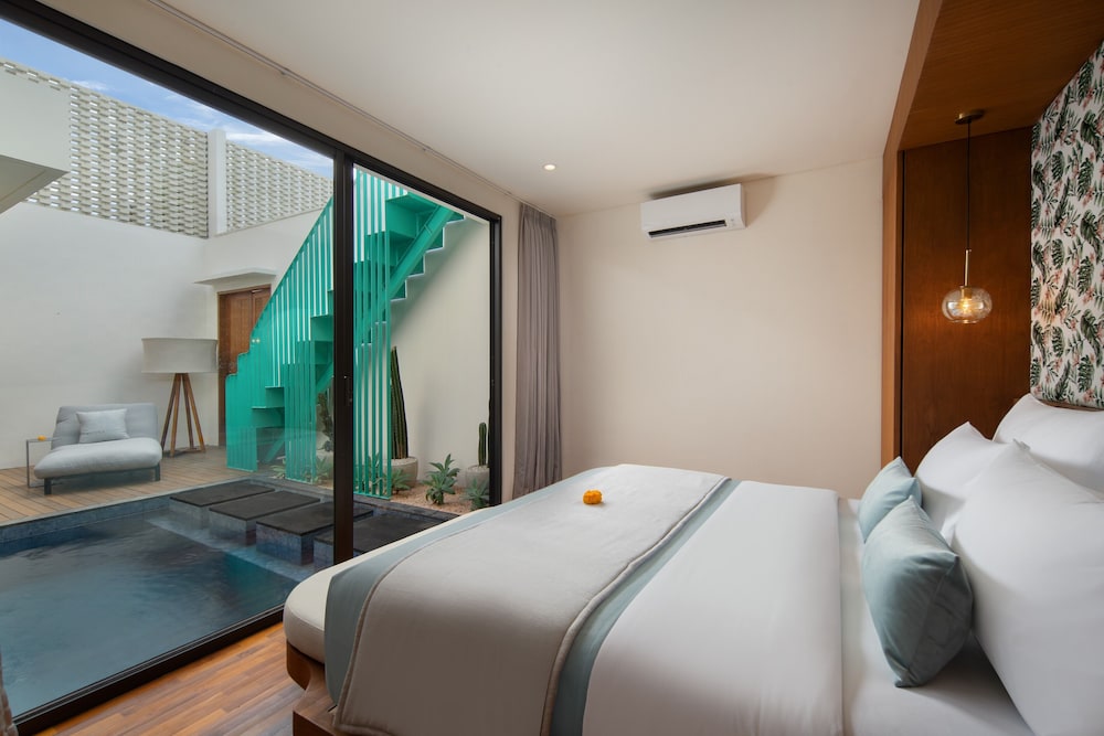 One Bedroom Villa With Private Pool - Photo 17