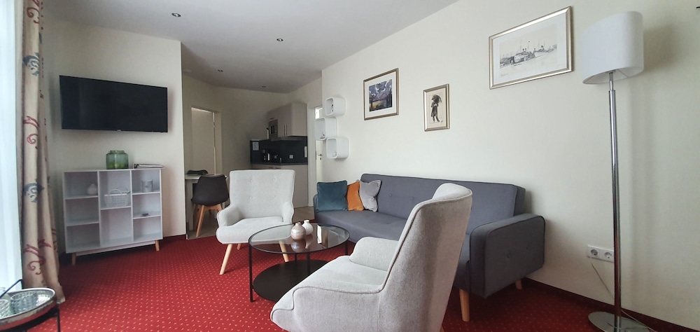 Comfort Suite, Private Bathroom (#16)