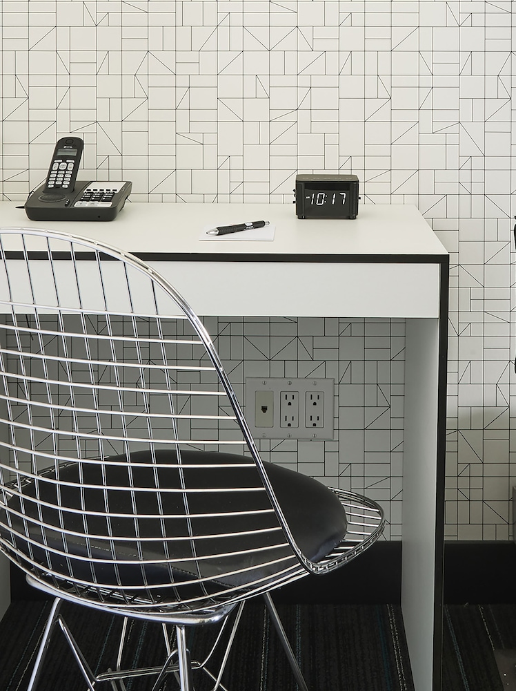 Room, Private Bathroom (Single Pod)