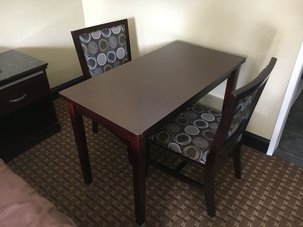 Standard Room, 2 Queen Beds