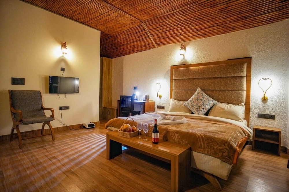 Luxury Room photo 2