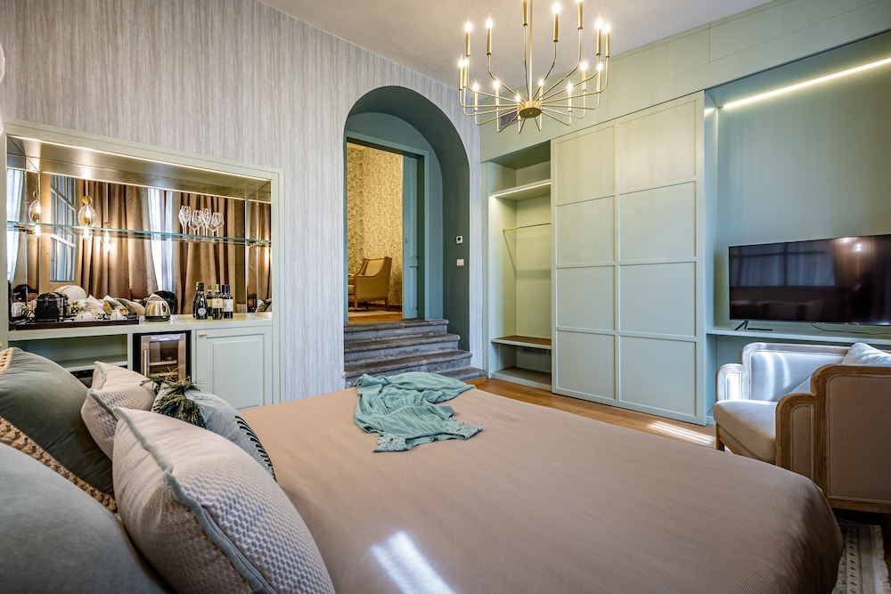 Executive Suite (Jacuzzi) - Photo 4