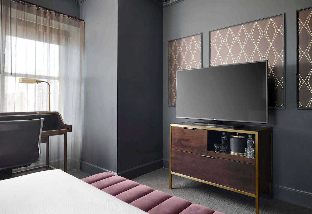 Room, 1 Queen Bed - Photo 2