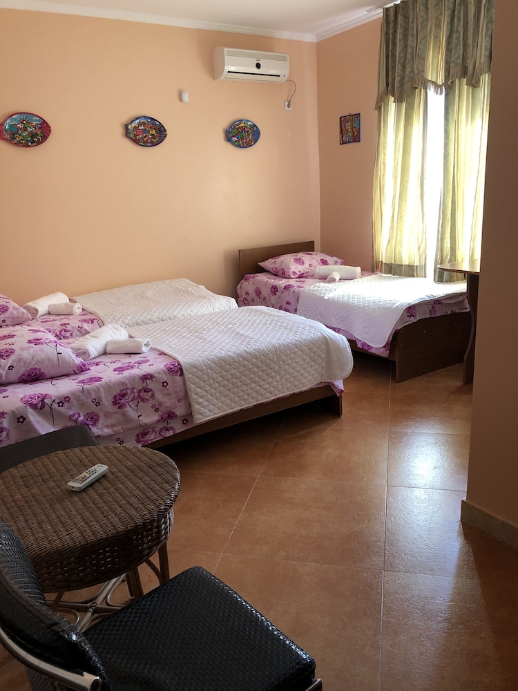 Triple Room photo 1