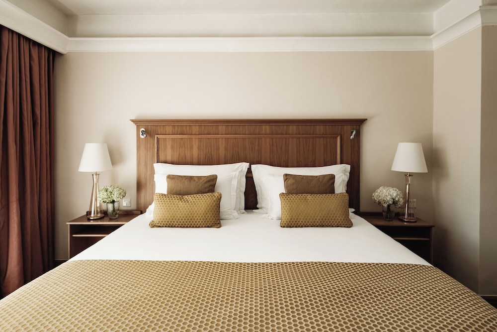Deluxe Double or Twin Room - Photo 2