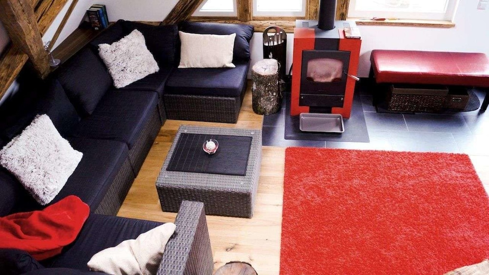 Apartment 2 (incl. cleaning fee & laundry package) photo 3