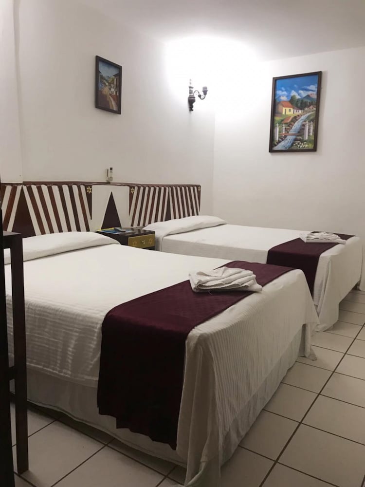 Standard Room, 2 Double Beds