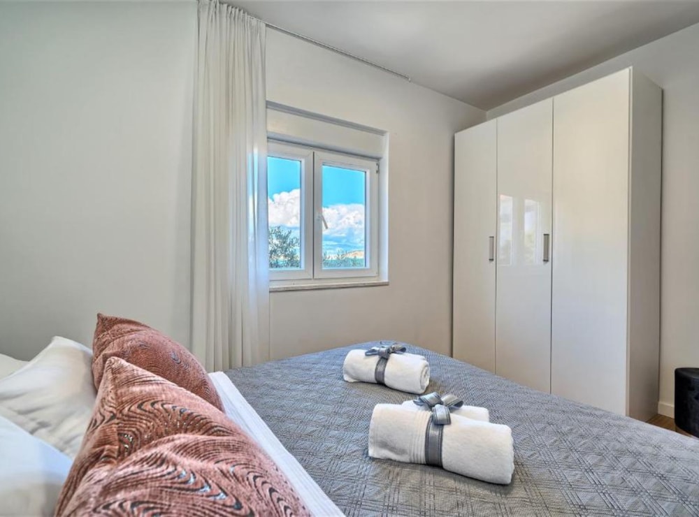 Apartment (Two-Bedroom Apartment With Balcony An) photo 3