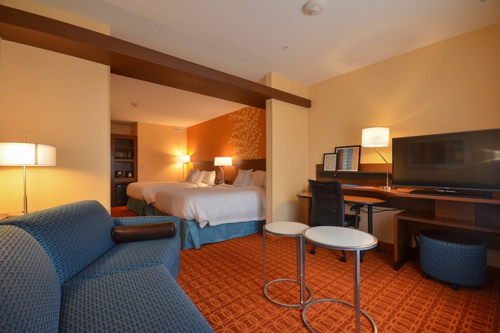 Studio, Multiple Beds