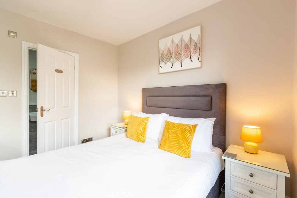 Deluxe Double Room, Ensuite (King Size) photo 2