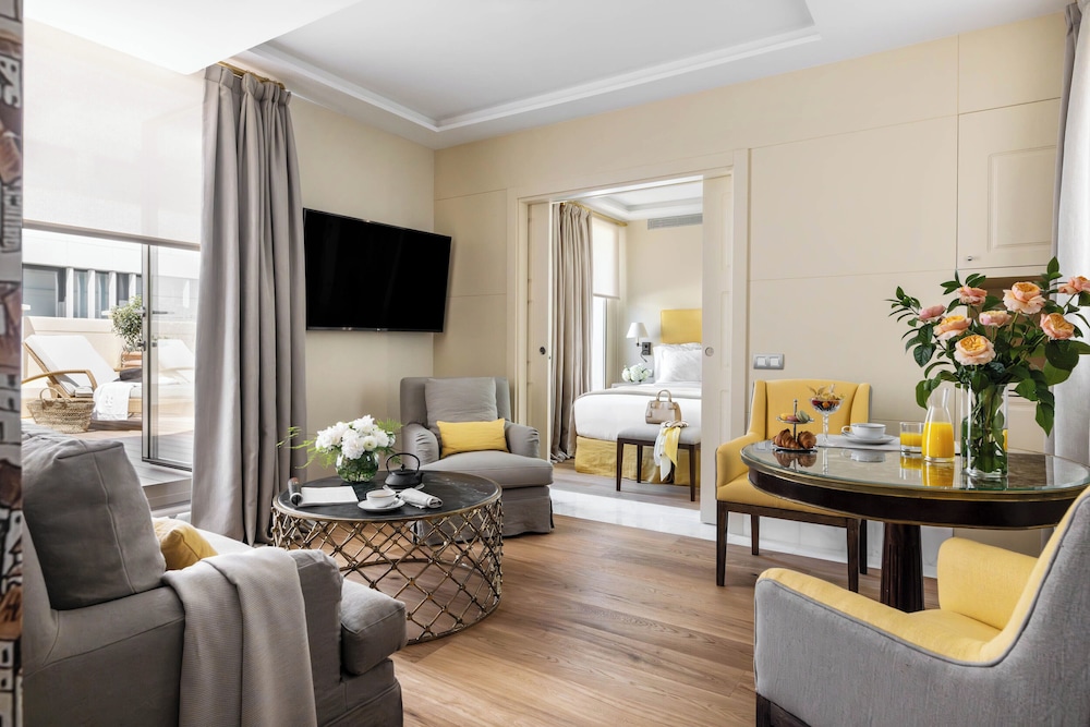 Suite, Terrace photo 3