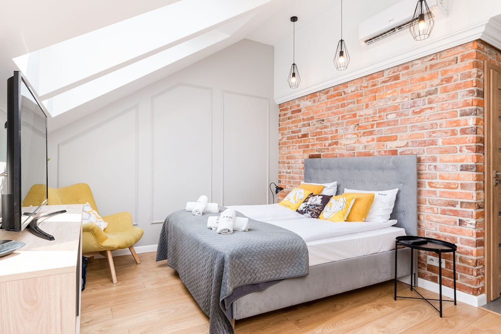 11. Studio Saint Florian's Suites