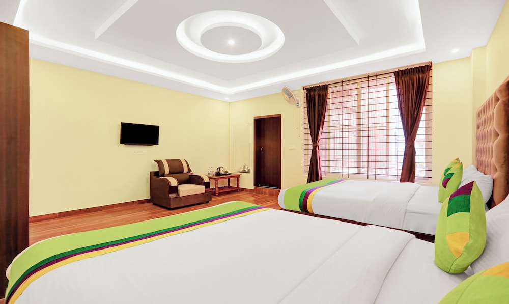 Deluxe Room - Photo 5