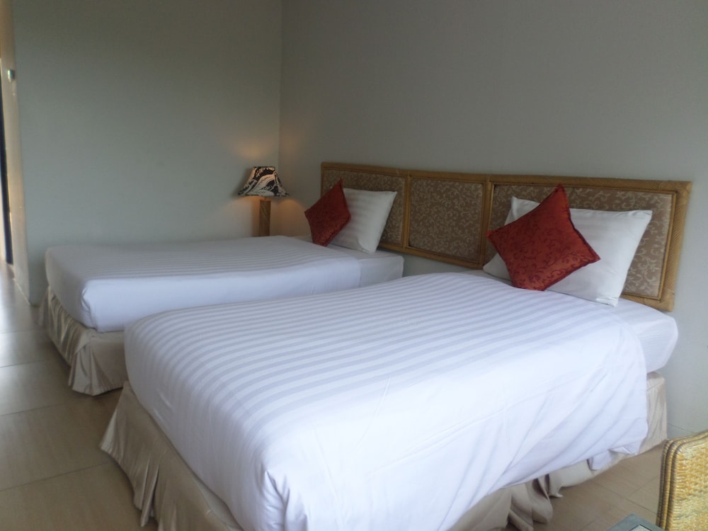 Deluxe Room, Garden View