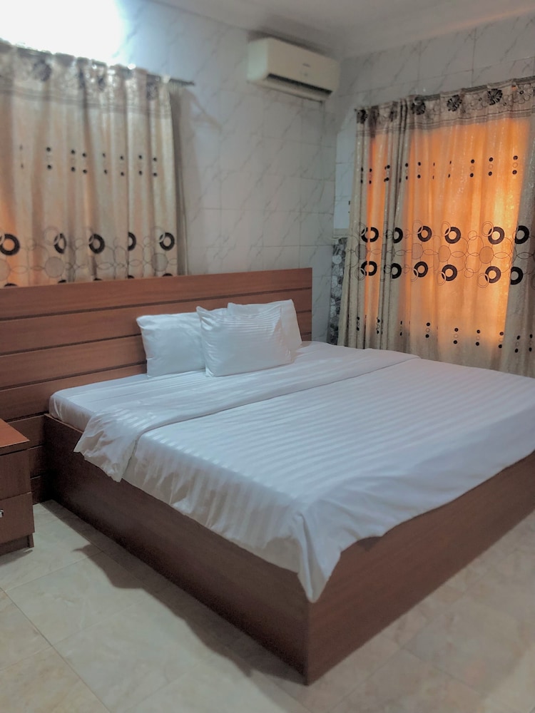 Royal Room