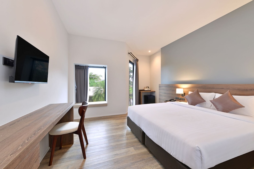 Deluxe Double Bed Room