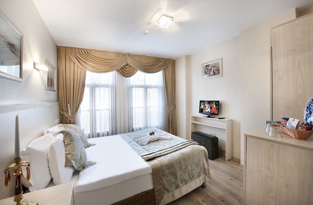Standard Room photo 2