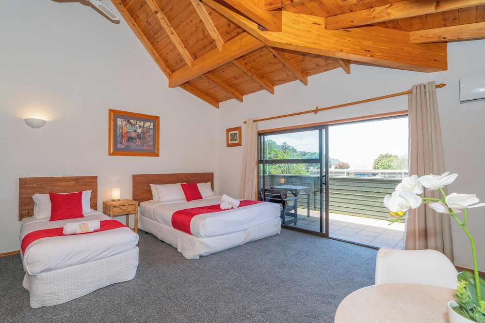 Deluxe Studio Suite, 1 Bedroom, Sea View photo 1