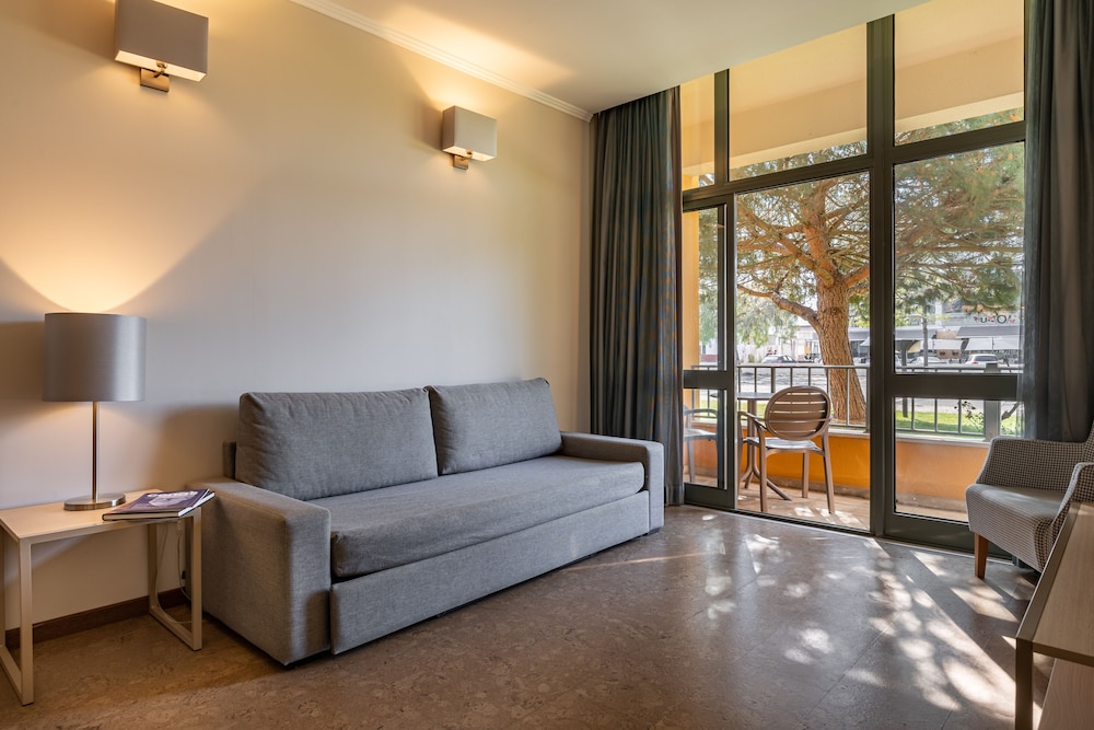 Junior Suite - Photo 2