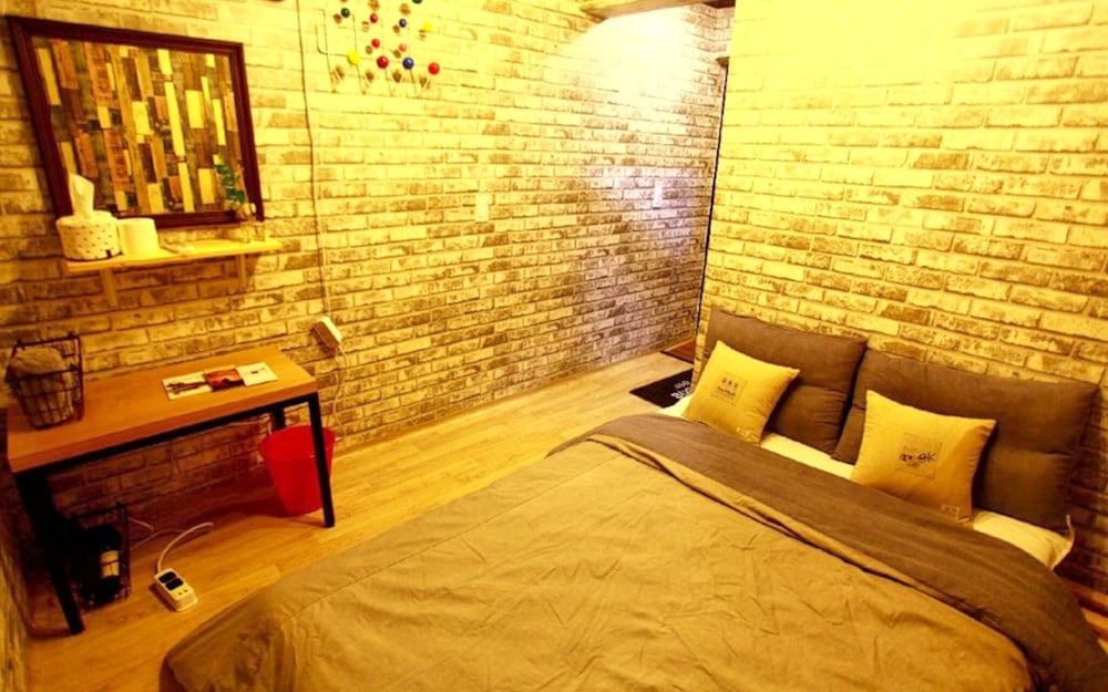 Room (Standard Single Room)