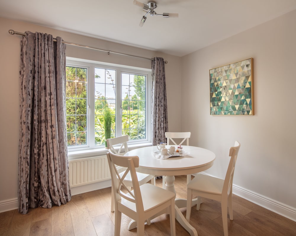 Standard House, 3 Bedrooms, Accessible photo 2