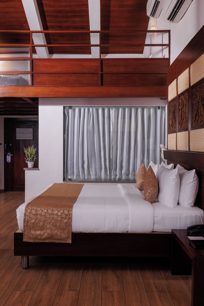 Family Duplex, 1 Bedroom, Bathtub, Beach View photo 2