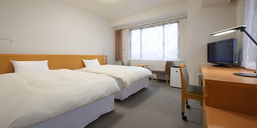 Standard Twin Room, Smoking (18.15 ft2 Bed width 1200mm) - Photo 2
