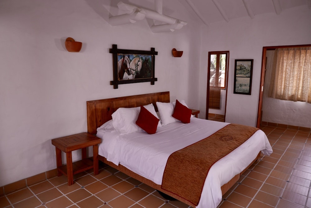 Junior Studio Suite, Balcony photo 1