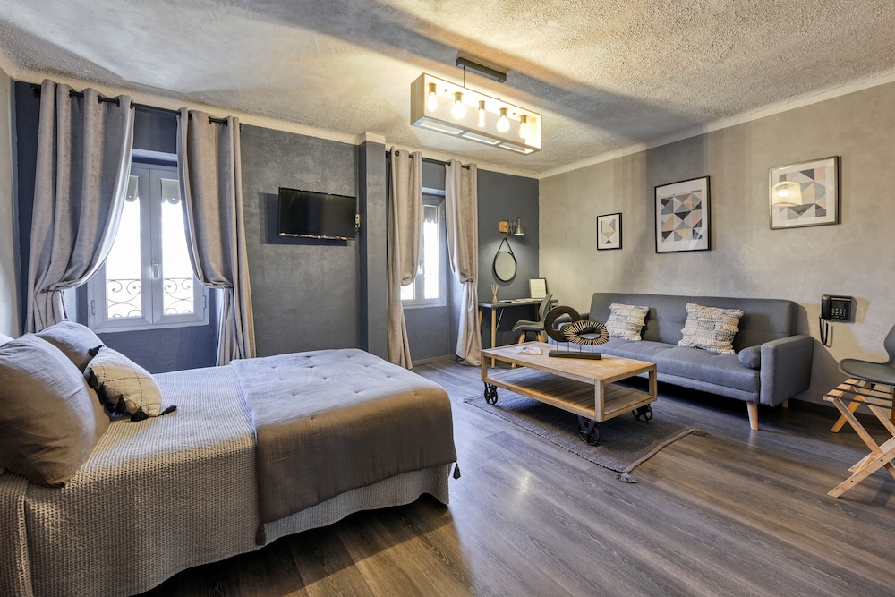 Premium Double Room photo 1