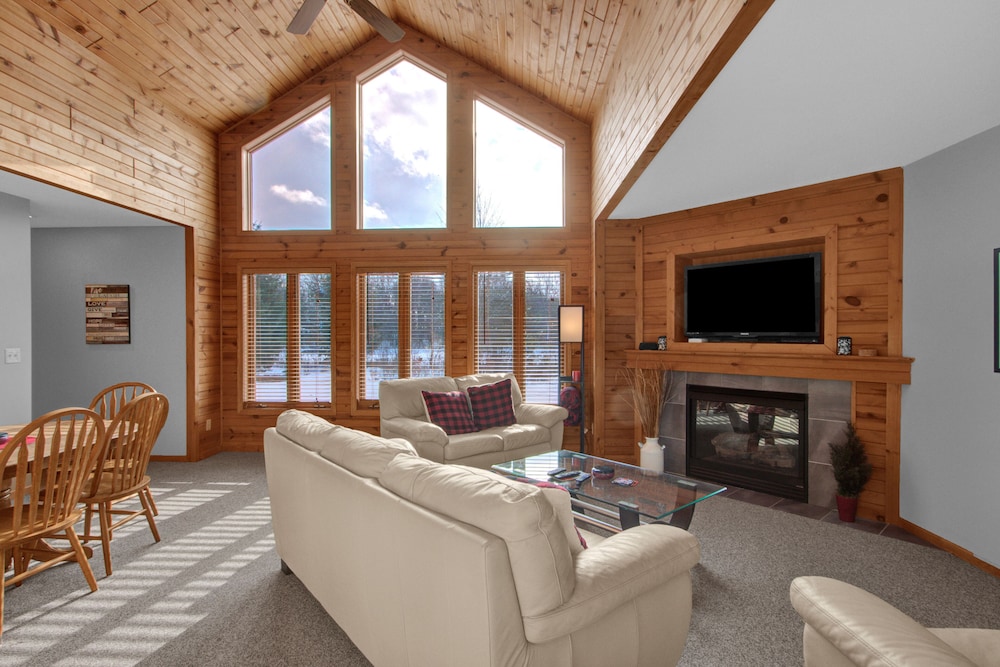 Elite Villa photo 1