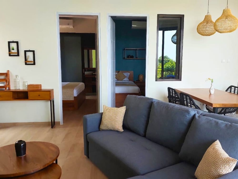 Executive Villa photo 3